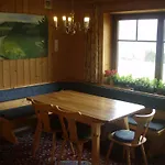 Austrian Alps - Haus Kienreich בית הארחה אלטנמרקט אים פונגאו